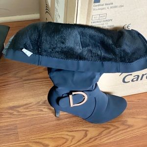 Rhinestone buckle heeled furry inside boots